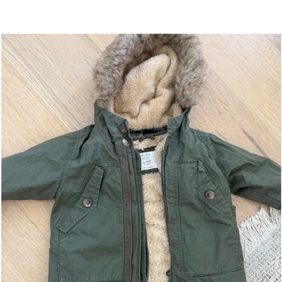 Zara Green Faux-Fur Lined Jacket – Warm Winter Essential (Kids) - Picture 6 of 6